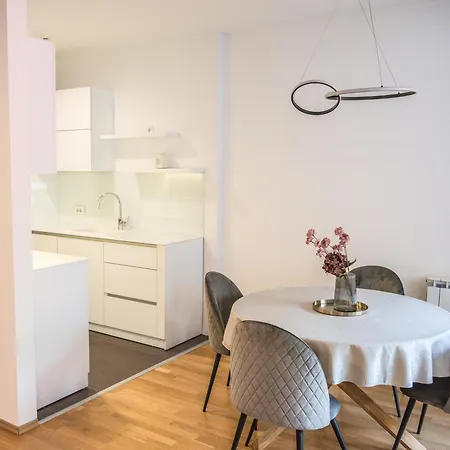 Lente - Free Parking - 93m2 *